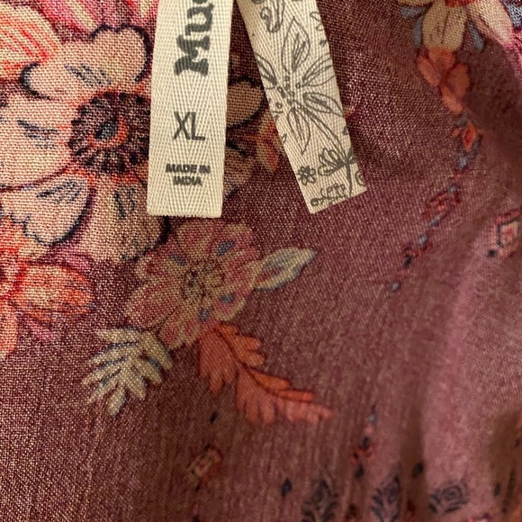 ⚡️⚡️ 5 /$20 ❣️Mudd Boho top❣️ - Picture 5 of 5